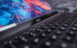 Take Dell Laptop At Rs.1 Only