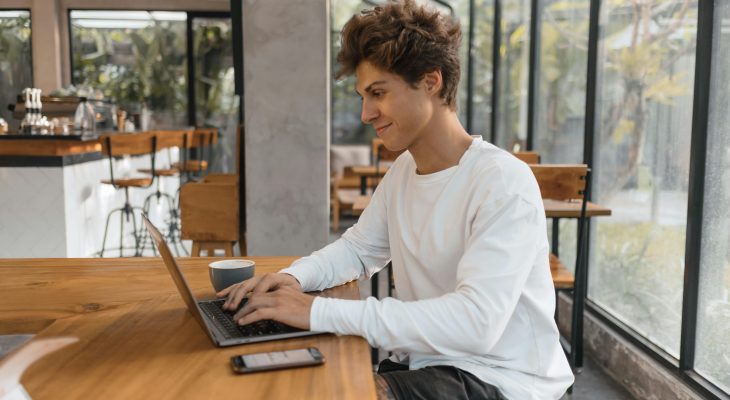 5 Best Free VPNs for Roblox: Unblock at School or Work (2024)