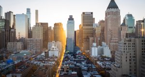 How to Use Midjourney AI for Stunning Visuals