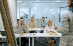 7 Presentation Tools Better Than PowerPoint for Interactive Business Presentations
