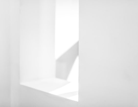 The Ultimate All White Gaming PC Build 2025