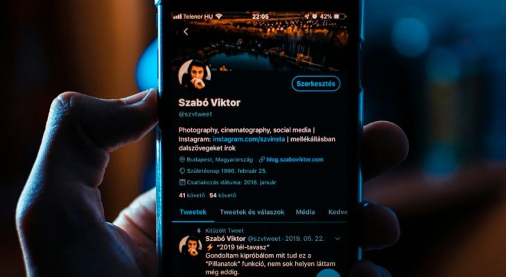 How to Use a Premier Reverse Phone and Social Media Lookup Service for Accurate Results