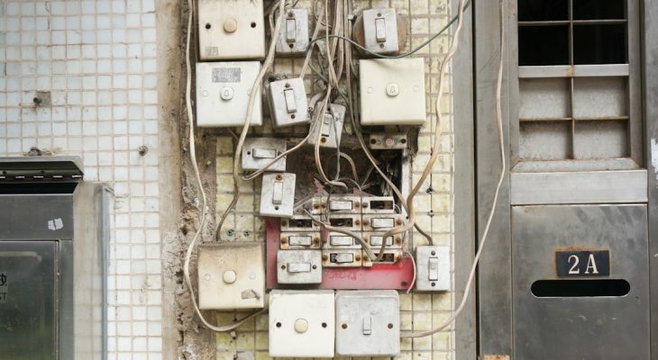 ineedafive com – A Closer Look at the Freelance Marketplace Platform