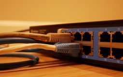 How to Check Wi-Fi Security: Fing vs WiFi Analyzer for Network Testing