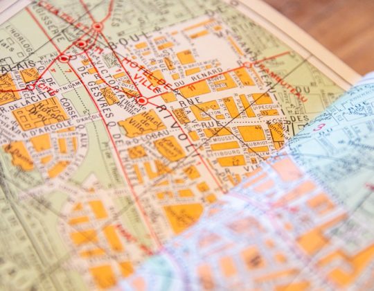 AI Overviews Survival Kit: How to Earn Clicks Post-SGE