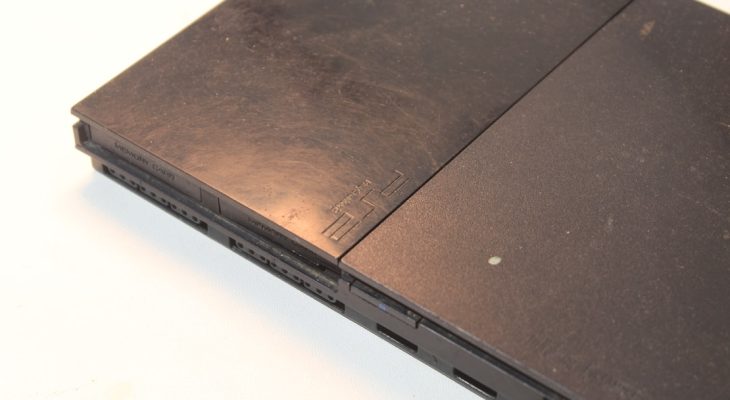 Leather vs. Metal Business Card Holders: Durability, Style, Price