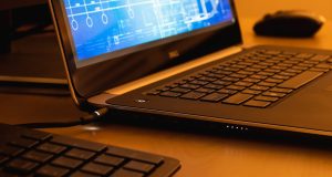 ClickUp vs Monday: Comparing Project Planning and Team Collaboration