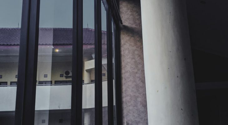 Why Microsoft Store Keeps Failing Downloads — Top Causes & How to Reset It the Right Way (Cache, Account, Services, etc.)