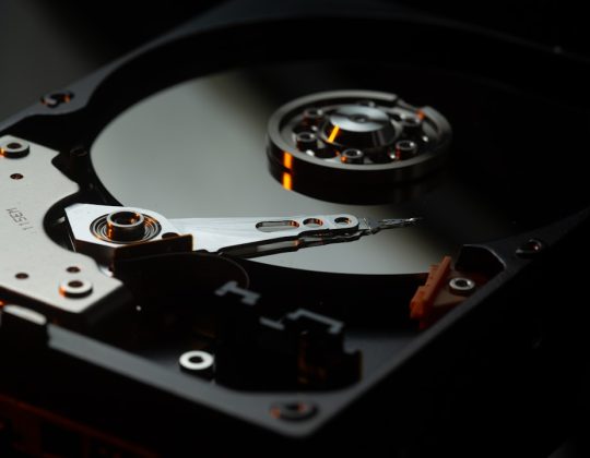 IronWolf vs IronWolf Pro: Which NAS Drive Should You Choose? IronWolf vs IronWolf Pro: Which NAS Drive Should You Choose?