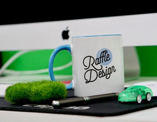 Best Logo Creating Apps for SaaS Founders Building Trust Before Product Launch