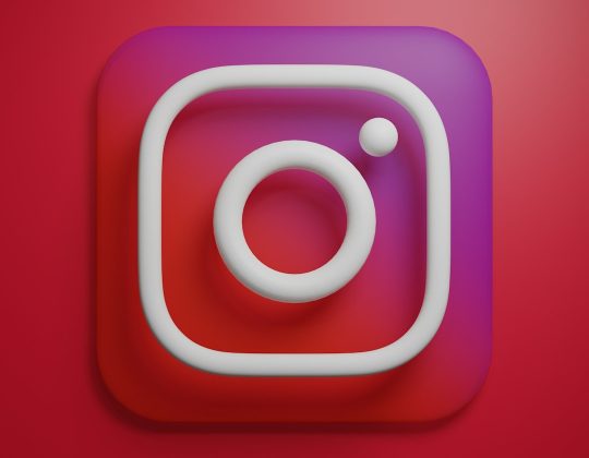 Top Apps for Instagram Photo Enhancements and Creative Effects