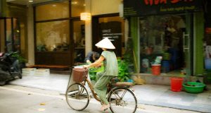 Favourite 9 Regional eSIM Specialists That Photographers Use To Get High-Speed Coverage In Specific Countries Without Overpaying