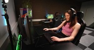 How to Use Game Voice Chat While in Party Chat