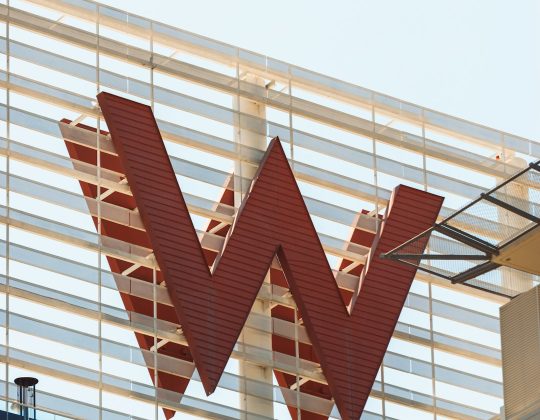 3 Cloud-Based Contract Lifecycle Management Platforms for Legal Teams