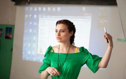 In-Depth Video&A Interactive Video Communication Explained With Tips And Use Cases