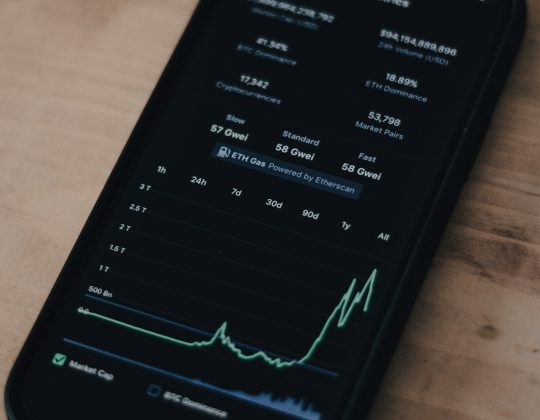 Software Alternatives Startups Consider Instead of 8base for Backend Development