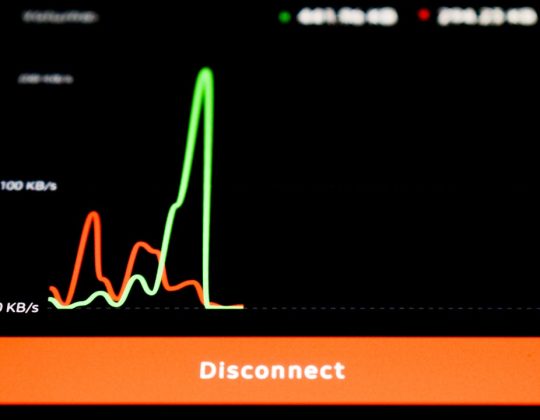 Insta Reels Download: A Guide to Downloading Instagram Reels, Available Methods, Video Quality, Privacy, and Platform Restrictions