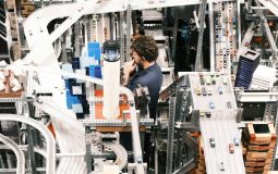 Warehouse Robotics Platforms That Help Businesses Scale Operations Efficiently