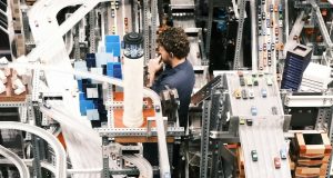 Warehouse Robotics Platforms That Help Businesses Scale Operations Efficiently