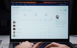Top 4 Employee Time Tracking Tools Like Toggl Track That Help You Monitor Work Hours Accurately