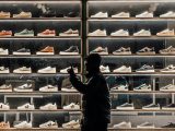 Does Foot Locker Price Match In 2026? Full Policy Explained With Real Savings Examples