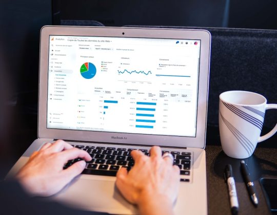 Best Digital Adoption Platforms: User Guidance, Product Analytics, Employee Enablement, and Application Adoption Features Compared