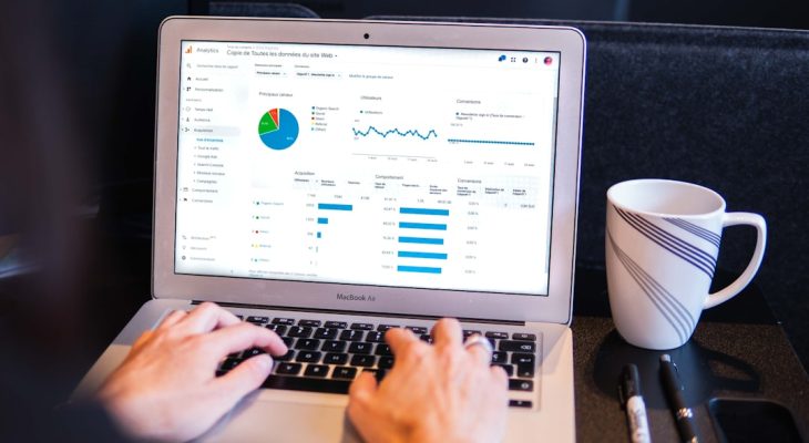 Best Digital Adoption Platforms: User Guidance, Product Analytics, Employee Enablement, and Application Adoption Features Compared