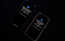 Does Apple Send Text Messages About Unusual Activity?