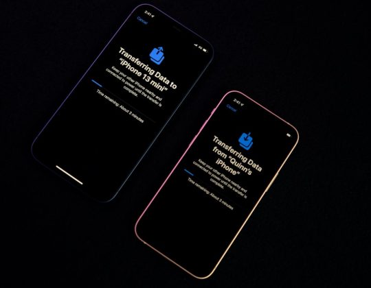 Does Apple Send Text Messages About Unusual Activity?