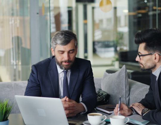 Kostenlose CRM Tools mit unbegrenzten Kontakten