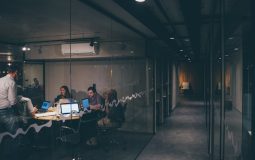 Should You Buy Facebook Followers? Risks, Alternatives and Sustainable Growth Strategies