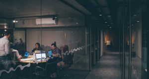 Should You Buy Facebook Followers? Risks, Alternatives and Sustainable Growth Strategies