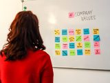 Personal Seller: Salesforce vs HubSpot for Managing Personal Selling