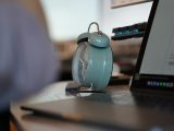 Mental Health in Sales: Headspace vs. Calm for Managing Sales Stress and Burnout