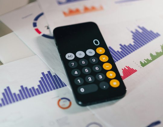 How to Calculate Monthly Values in Excel: Dividing Annual Totals and Common Business Formulas