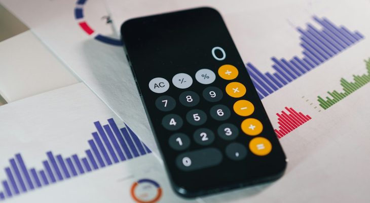 How to Calculate Monthly Values in Excel: Dividing Annual Totals and Common Business Formulas