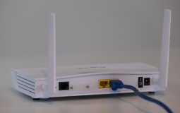 What Is NAT? NAT vs Port Forwarding for Home Networks