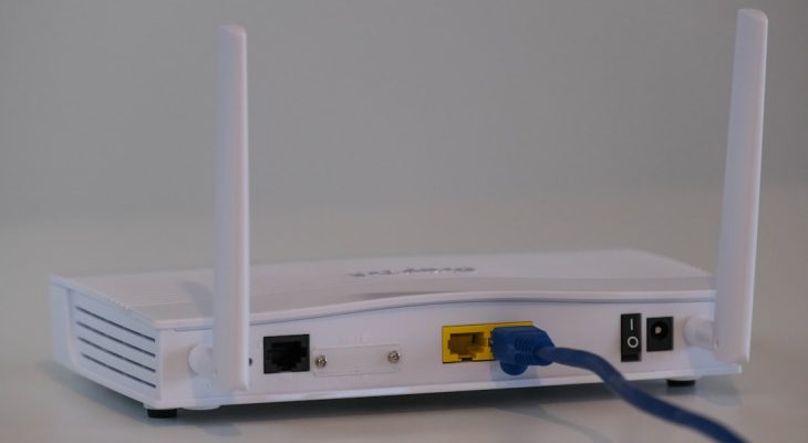 What Is NAT? NAT vs Port Forwarding for Home Networks