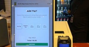 Best Marketing Platforms for Brick-and-Mortar Retail: Klaviyo vs Square Marketing