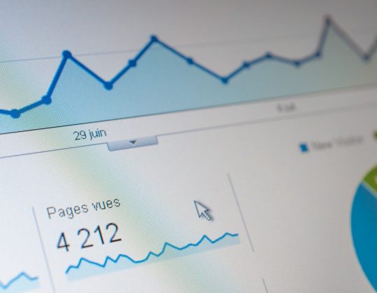 Website KPIs: Essential Metrics for Measuring Traffic, Engagement, and Conversions