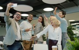 Halo Recognition Review: Employee Recognition Platform Features