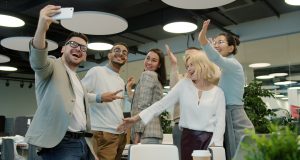 Halo Recognition Review: Employee Recognition Platform Features