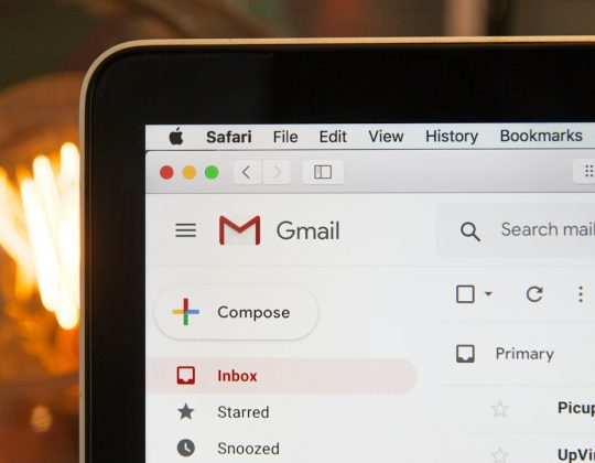 Lead Scoring Examples: HubSpot vs Salesforce for Prioritizing Sales-Ready Leads