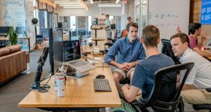 Best Lead Generation Companies Compared: ZoomInfo vs. Apollo.io for Finding Qualified Prospects