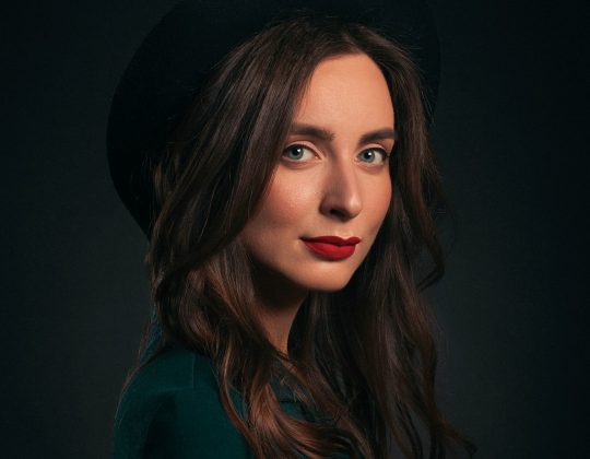 Adobe Lightroom vs. Canva: Portrait Photography Tips for Beginners